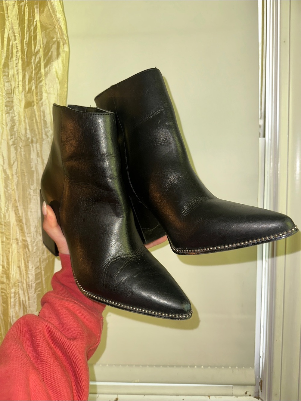 Steve Madden Black Leather Pointed Toe Ankle Booties with Stud Accents